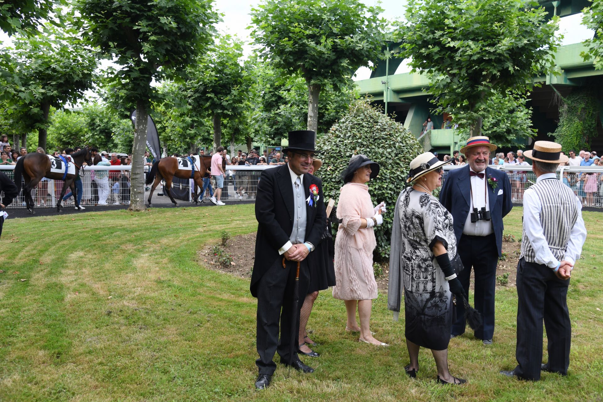 Carrera de caballos en el hipódromo de San Sebastián