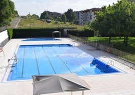El Ayuntamiento reforzará el personal en las piscinas municipales.