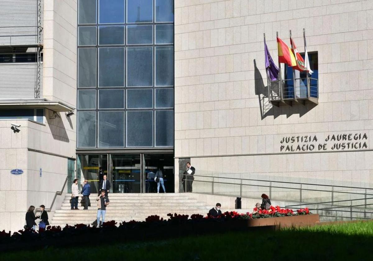 Una sentencia exime a una interina del Ayuntamiento de Zarautz de acreditar el perfil de euskera por ser mayor de 45 años