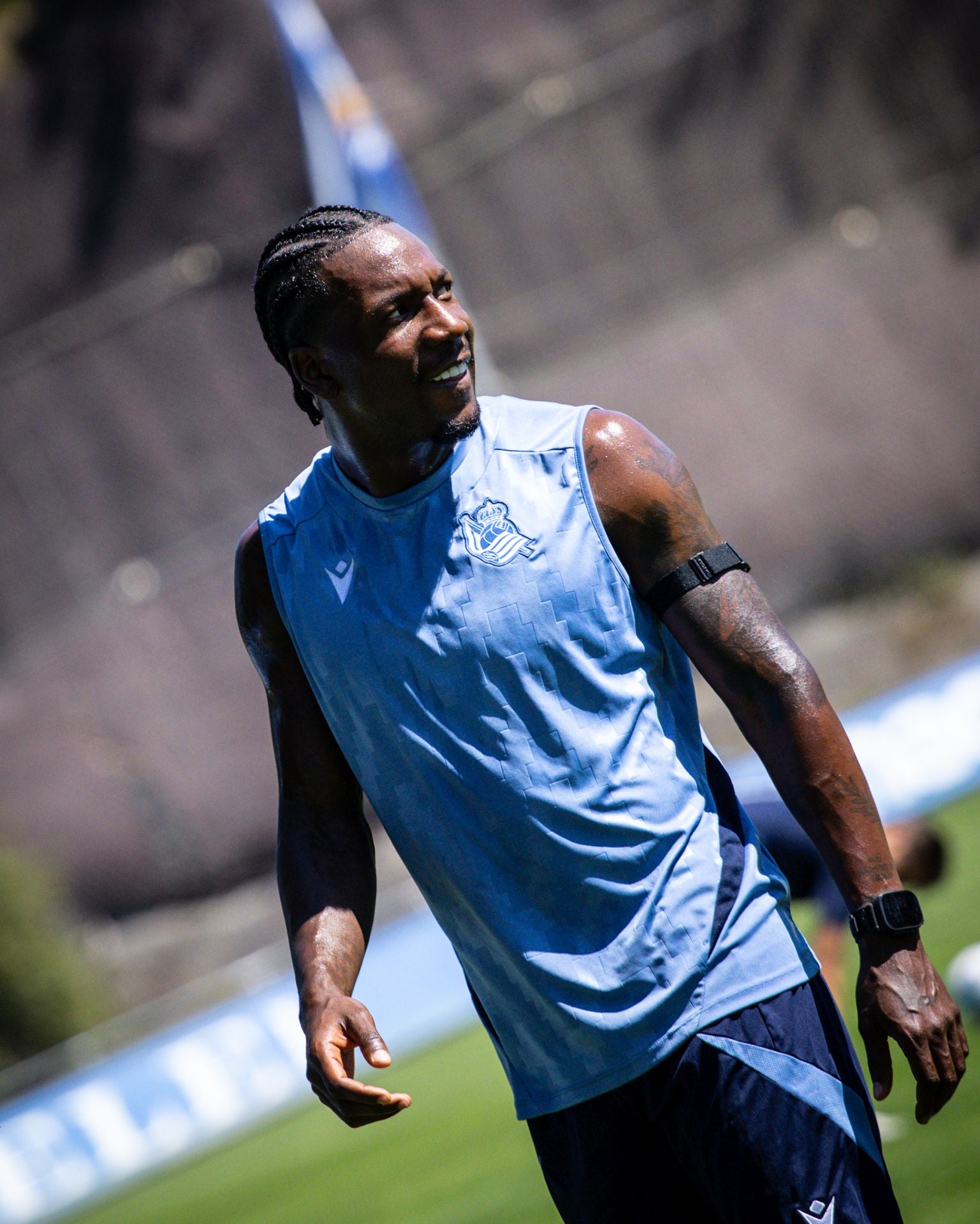 Sudor y goles en el cuarto entrenamiento de Sergio