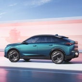 El nuevo motor híbrido enchufable E DCS7 DE 195 CV llega a la gama Peugeot