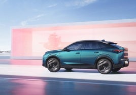 El nuevo motor híbrido enchufable E DCS7 DE 195 CV llega a la gama Peugeot