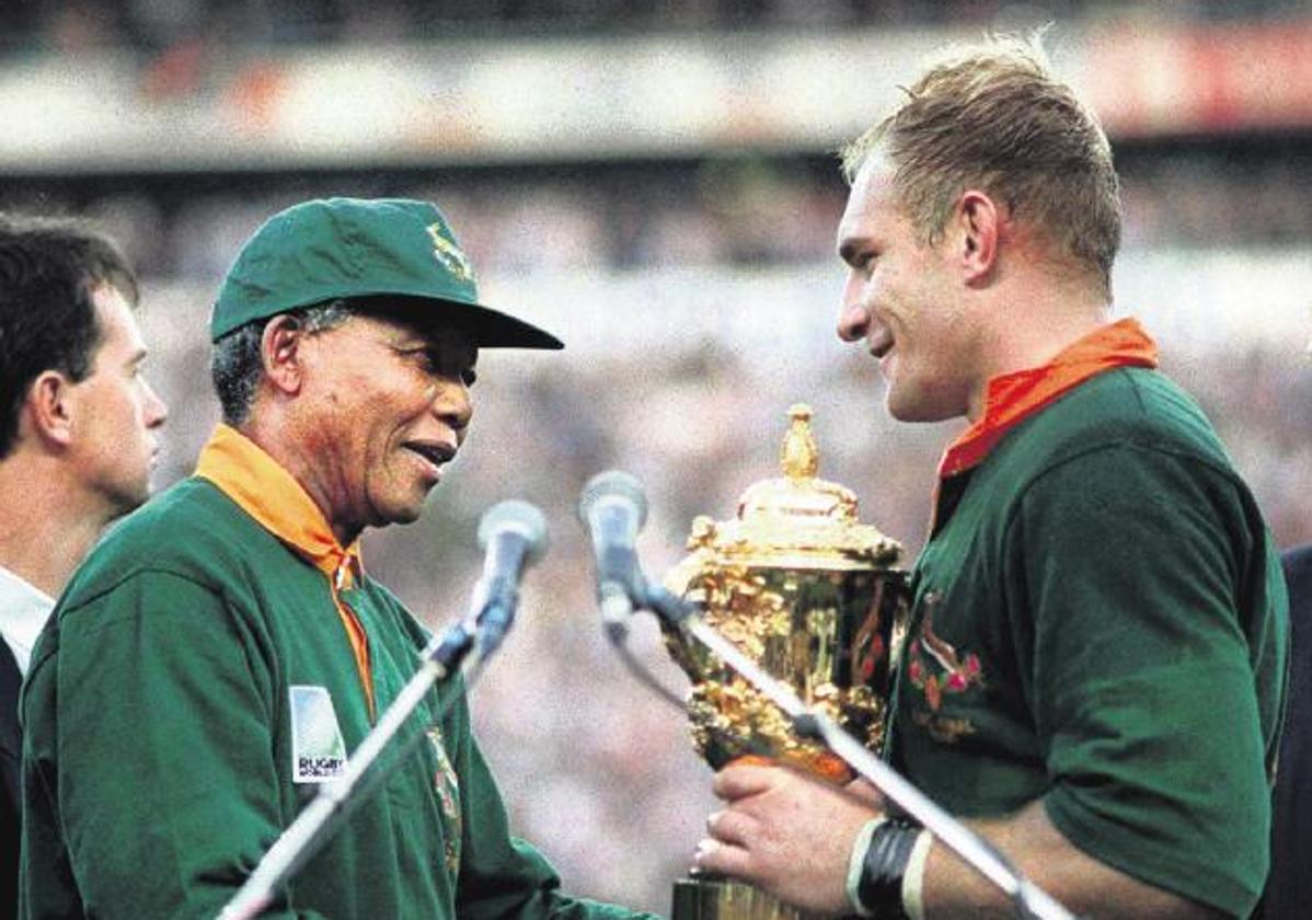 Mandela eta Pienaar.