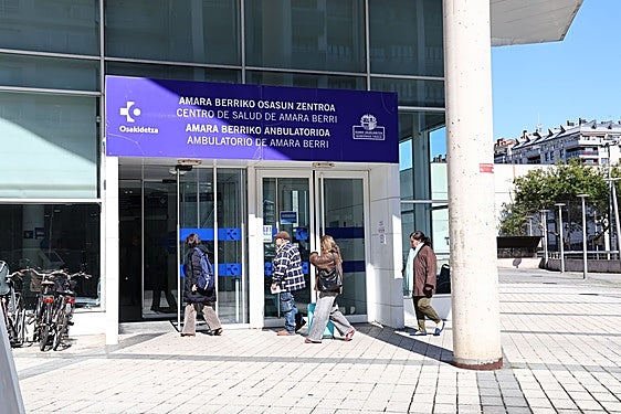 Osasun Itunak ez dituela herritarren hizkuntza eskubideen urraketak konponduko diote Kontseiluak eta Behatokiak