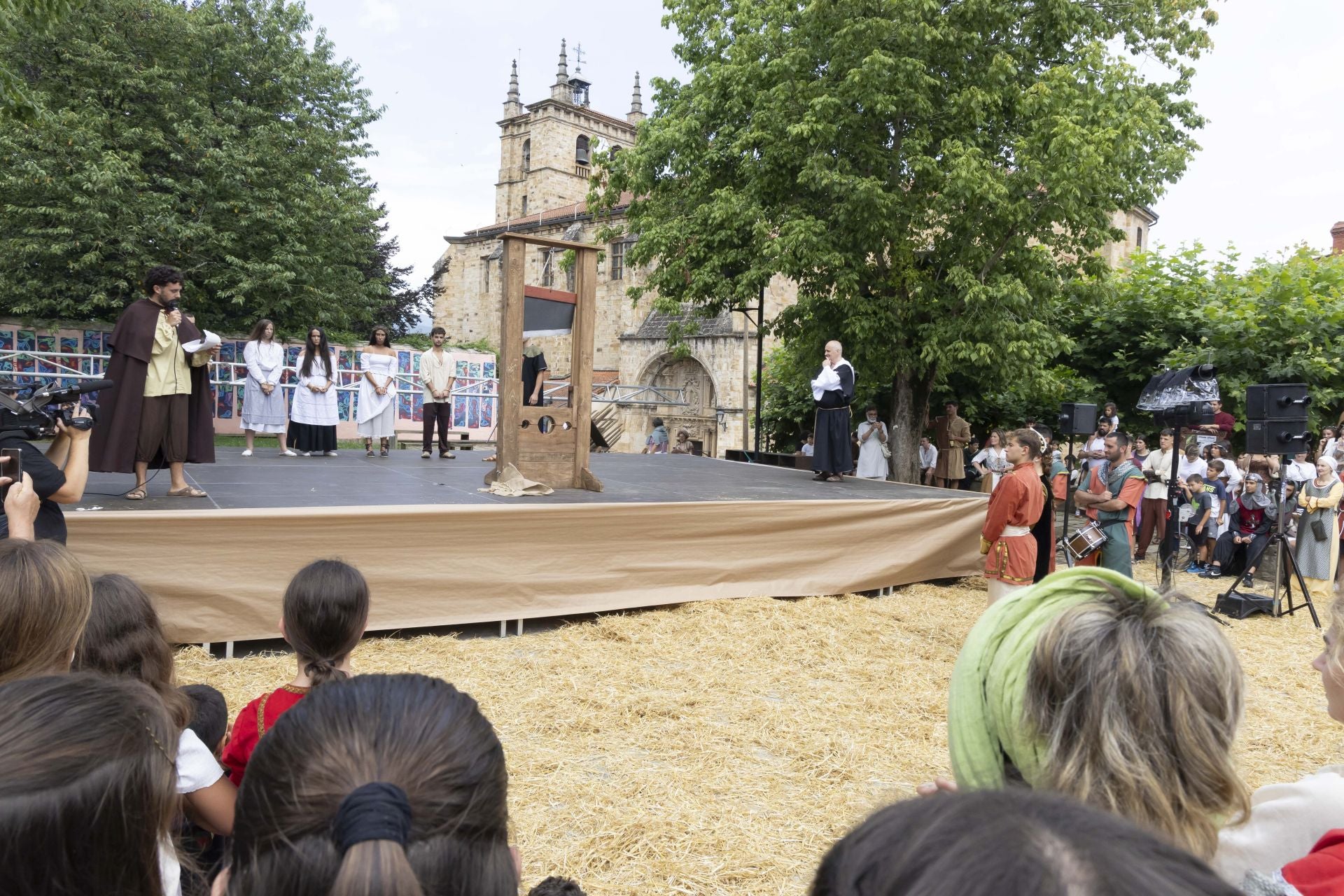 Segura recupera su feria medieval diez años después