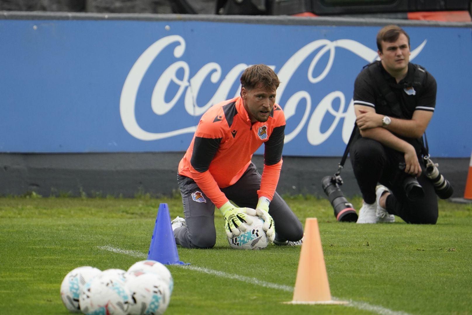Entrenamiento rodeado del cariño del público