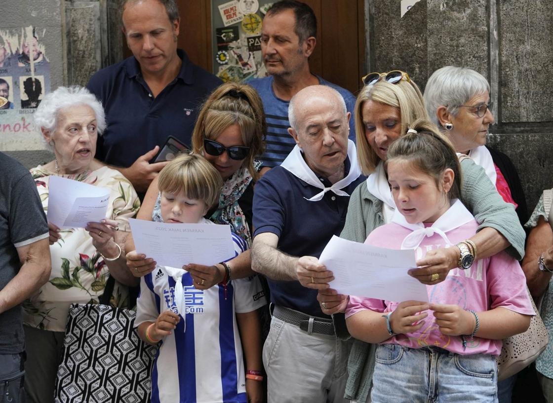 Homenaje a tres vecinos de Hernani en las Fiestas del Carmen