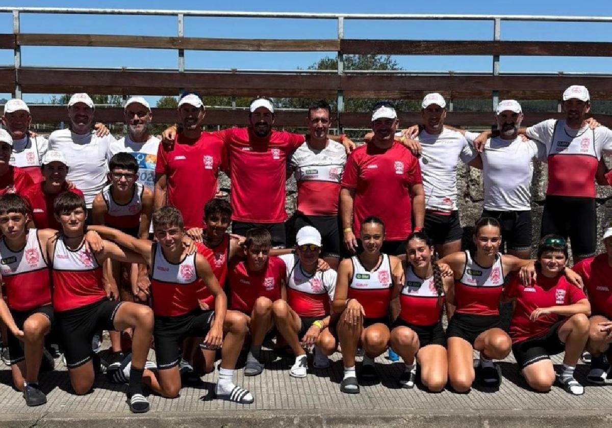 Mayores y pequeños de Santiagotarrak-BM desplazados al último estatal de la temporada.