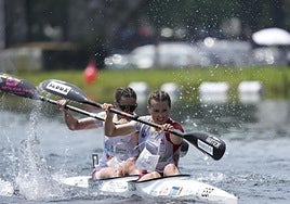 Irati Osa eta Eva Barrios Galiziako azken txapelketan, K2an.