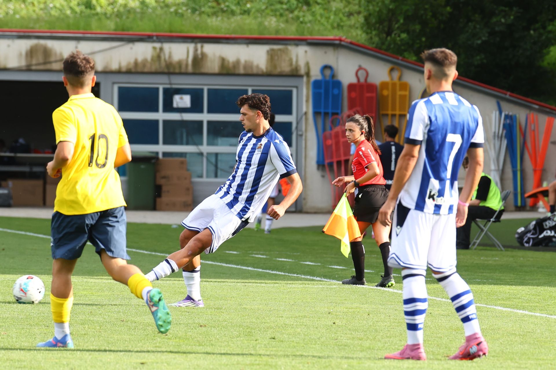 Victoria de la Real en el primer partido de pretemporada