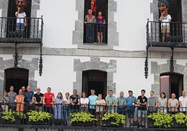 Udaleko eta eragile desberdinetako ordezkariek bat egin zuten aurkezpenean.