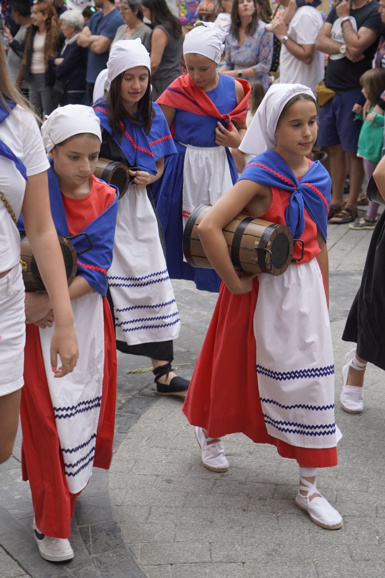 Domingo tamborrero en Ordizia