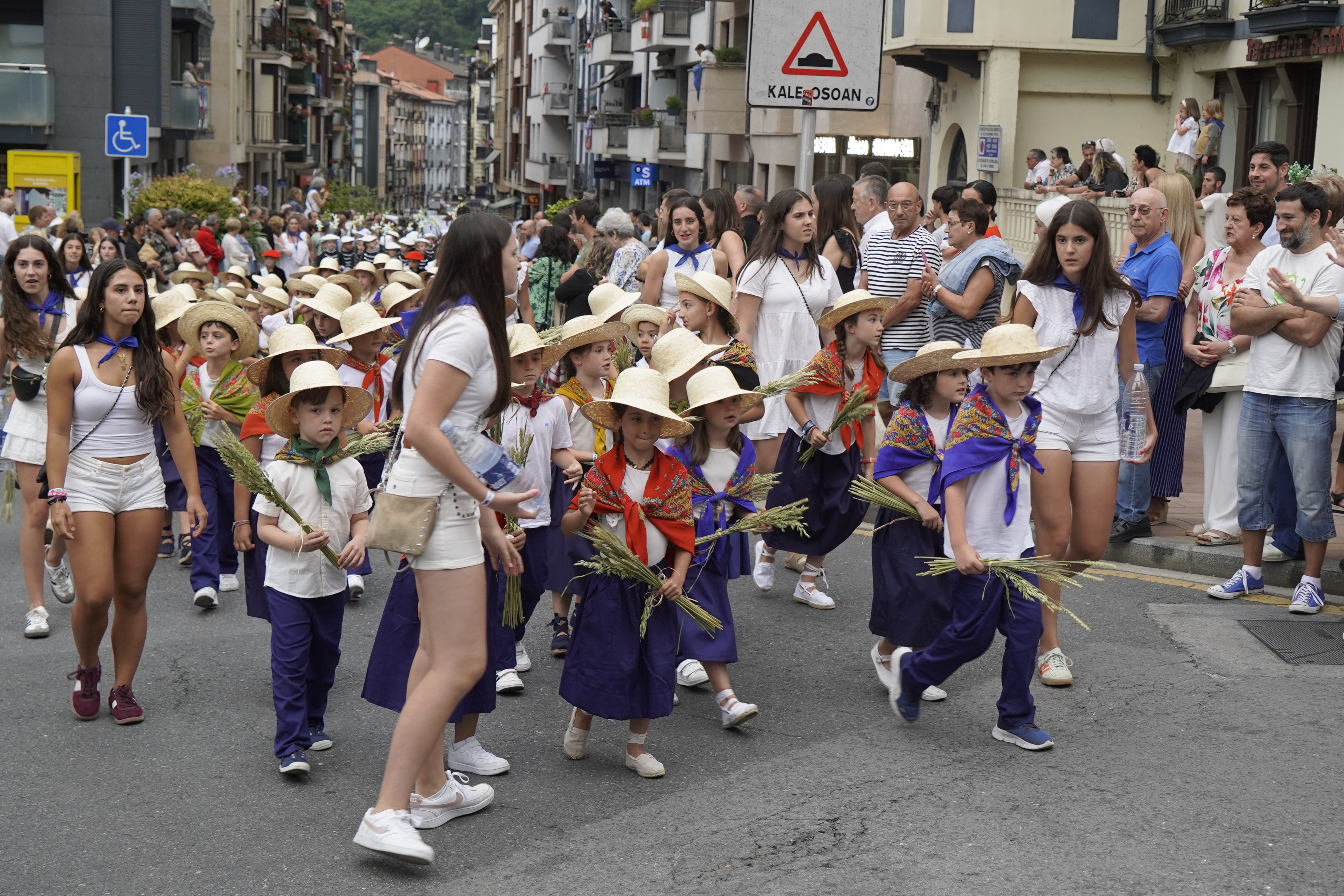 Domingo tamborrero en Ordizia