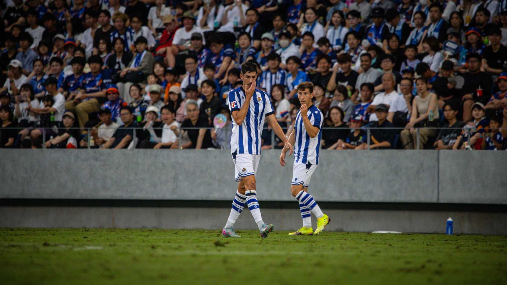 El V-Varen Nagasaki-Real Sociedad, en imágenes