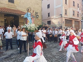 El traslado de la patrona de ubicación dejó momentos preciosos.