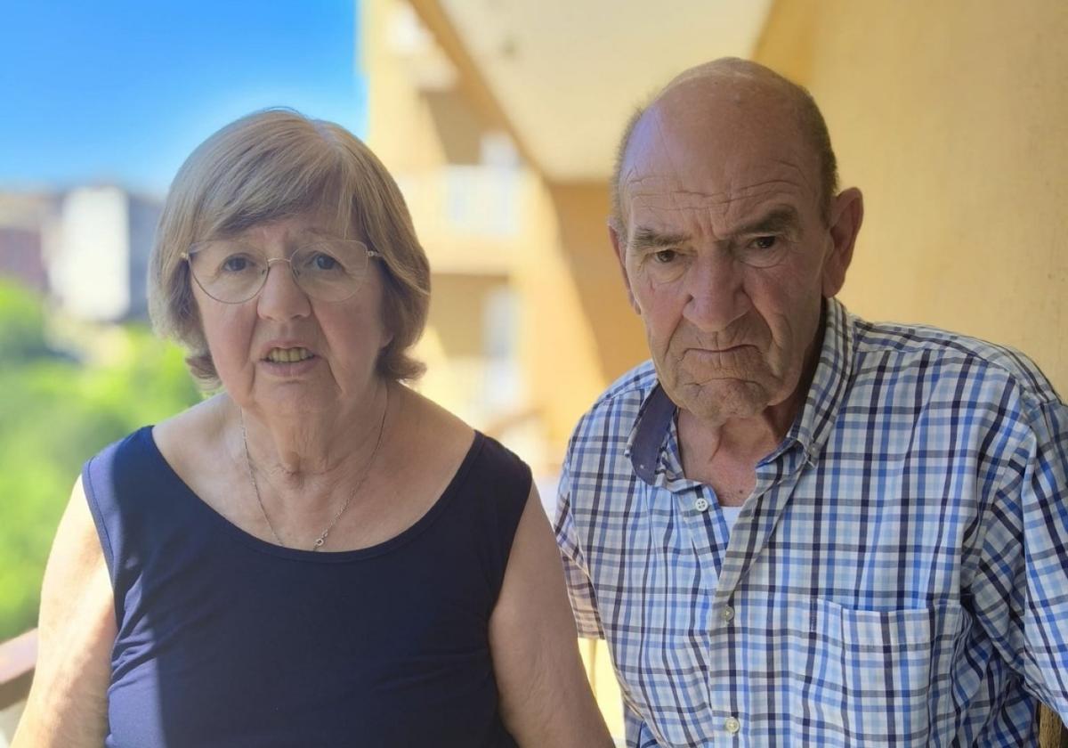 Ángela y Adolfo se casaron en 1975, primero vivieron en Ipintza, después en San Martín y actualmente en Eitza.