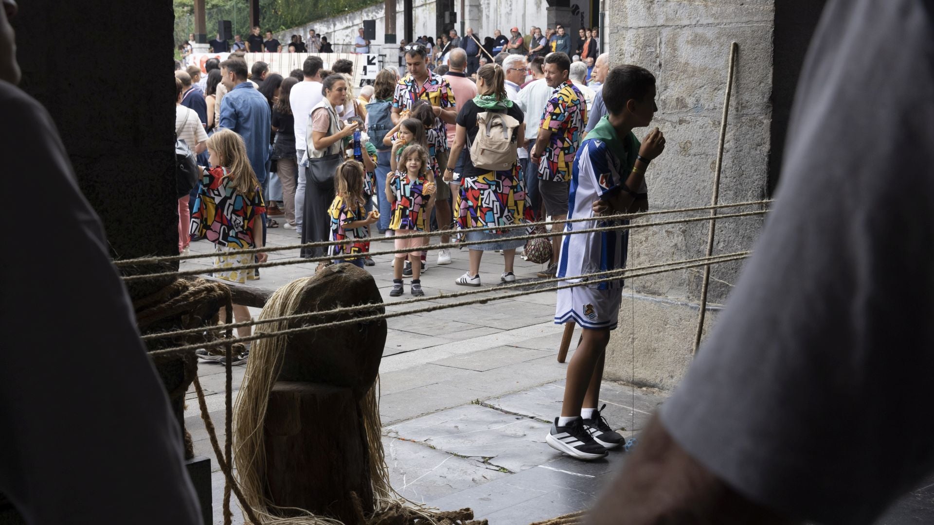 Ambiente festivo en Astigarraga por el día de Santa Ana