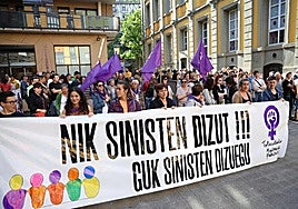 Manifestación contra la violencia sexista en Tolosa.