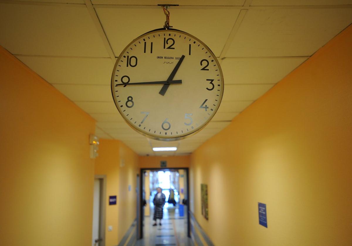 Pasillo de la unidad de paliativos del Hospital Donostia.
