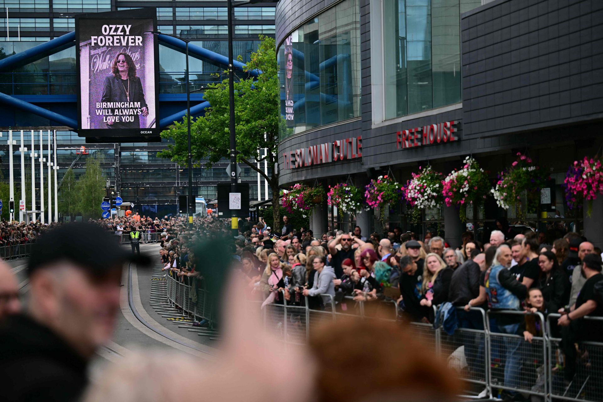 El último viaje de Ozzy Osbourne por las calles de Birmingham