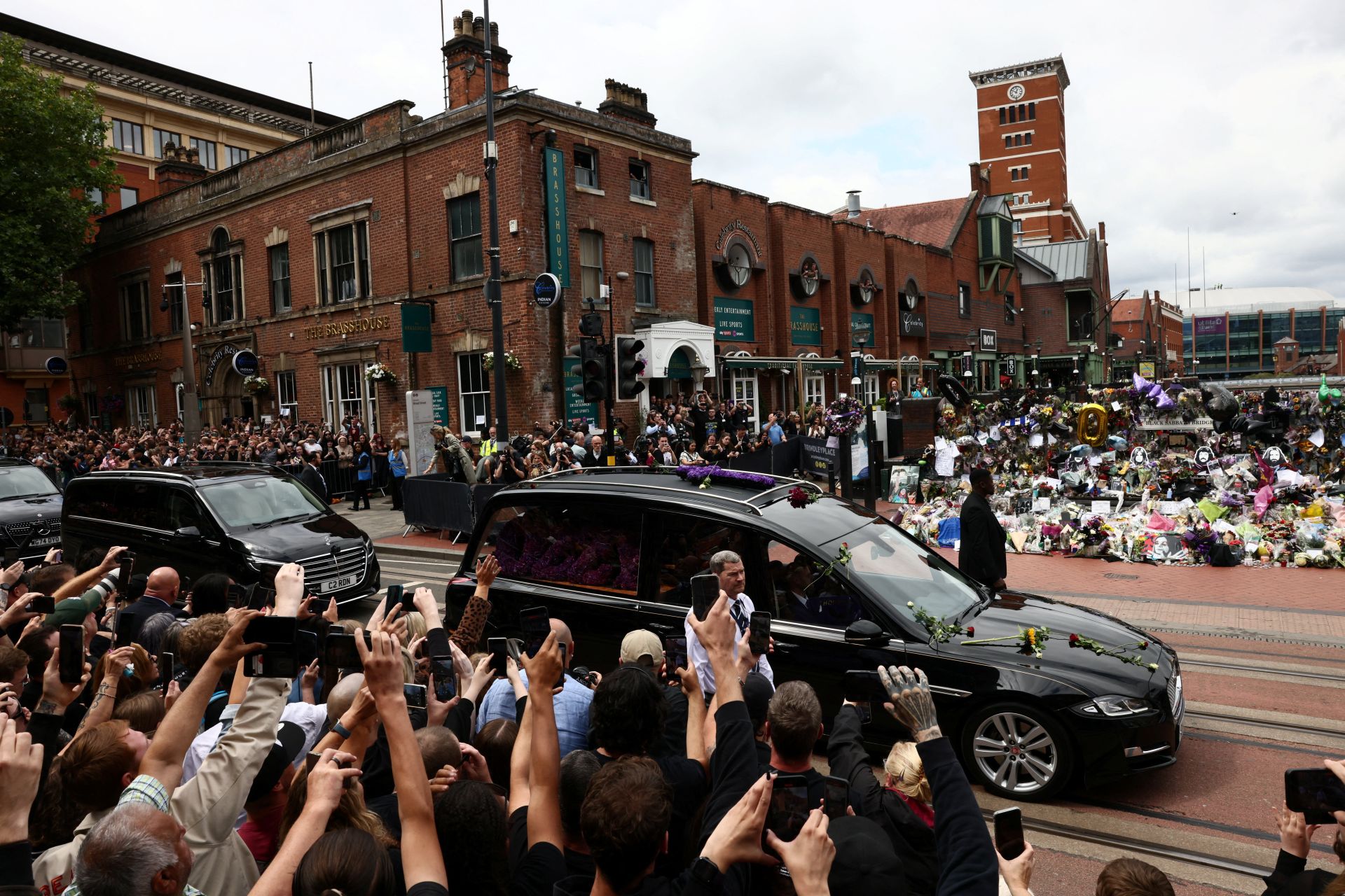 El último viaje de Ozzy Osbourne por las calles de Birmingham