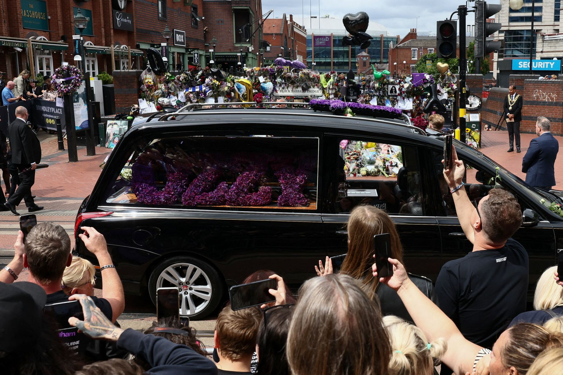 El último viaje de Ozzy Osbourne por las calles de Birmingham