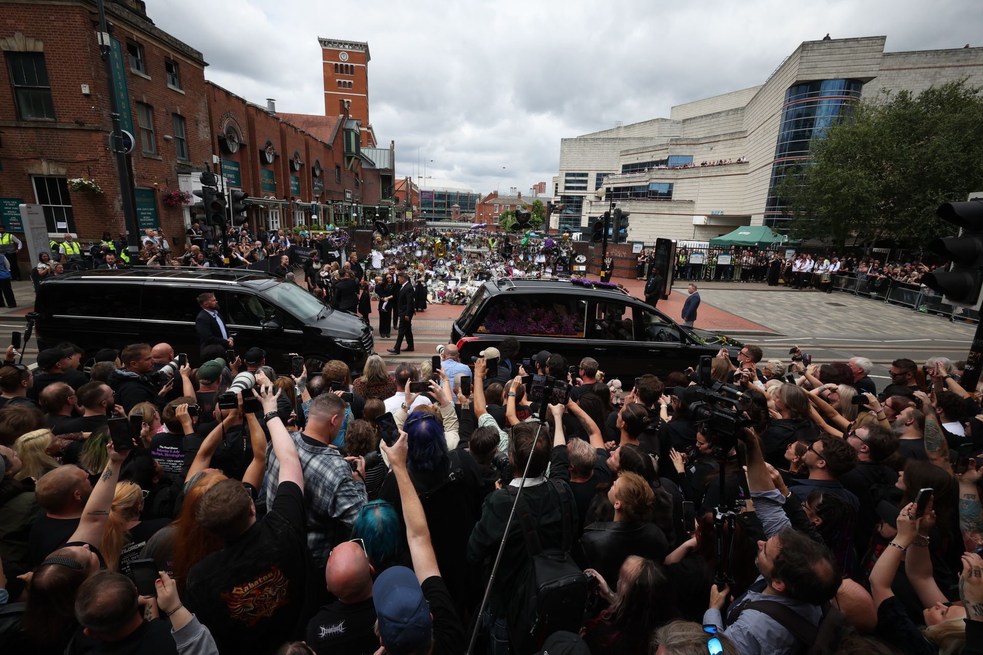 El último viaje de Ozzy Osbourne por las calles de Birmingham