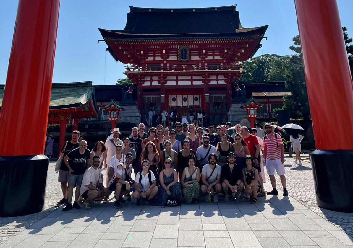 El coro Landarbaso en su visita a Japón