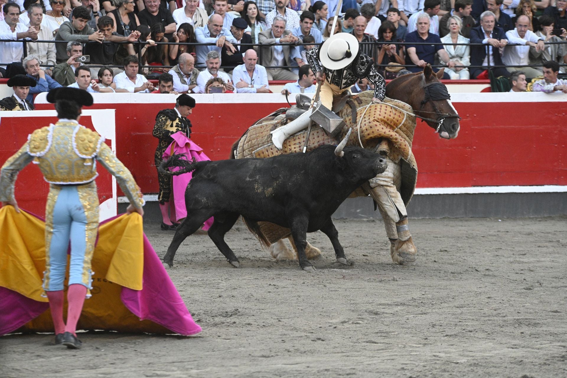 Lleno en Azpeitia para ver los toros