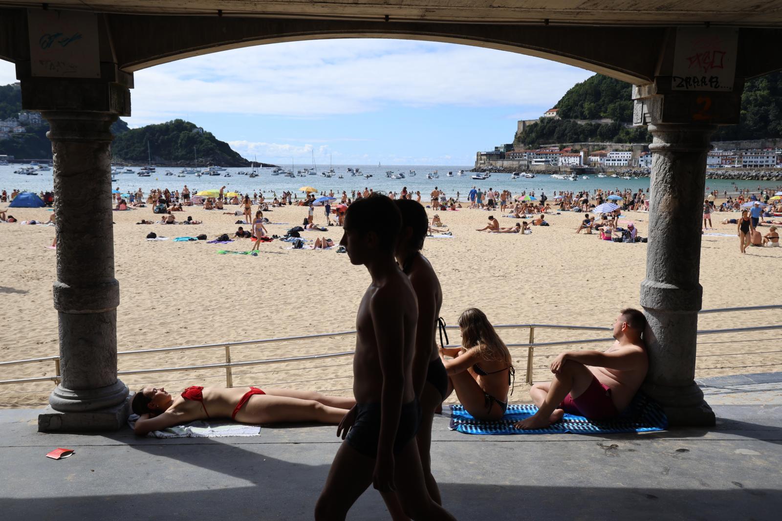 Agosto arranca veraniego