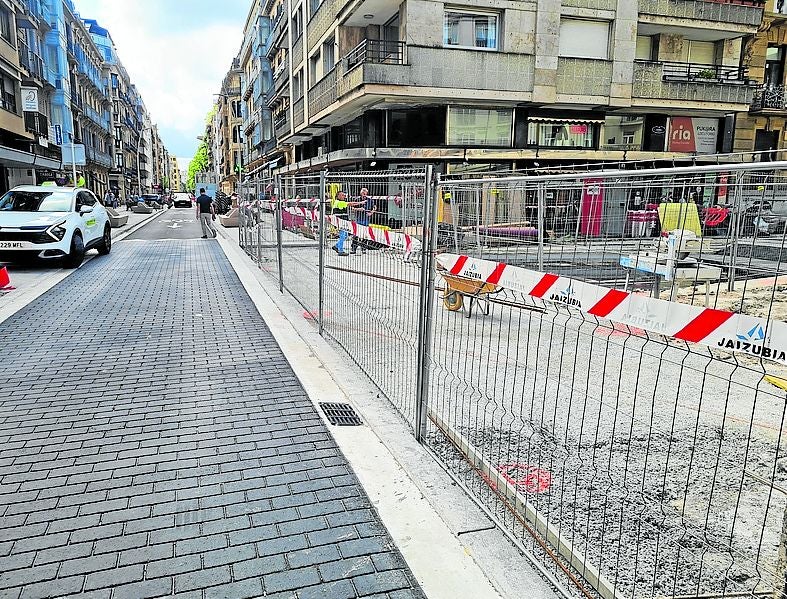 Imagen secundaria 2 - San Bartolomé se abre al tráfico el viernes