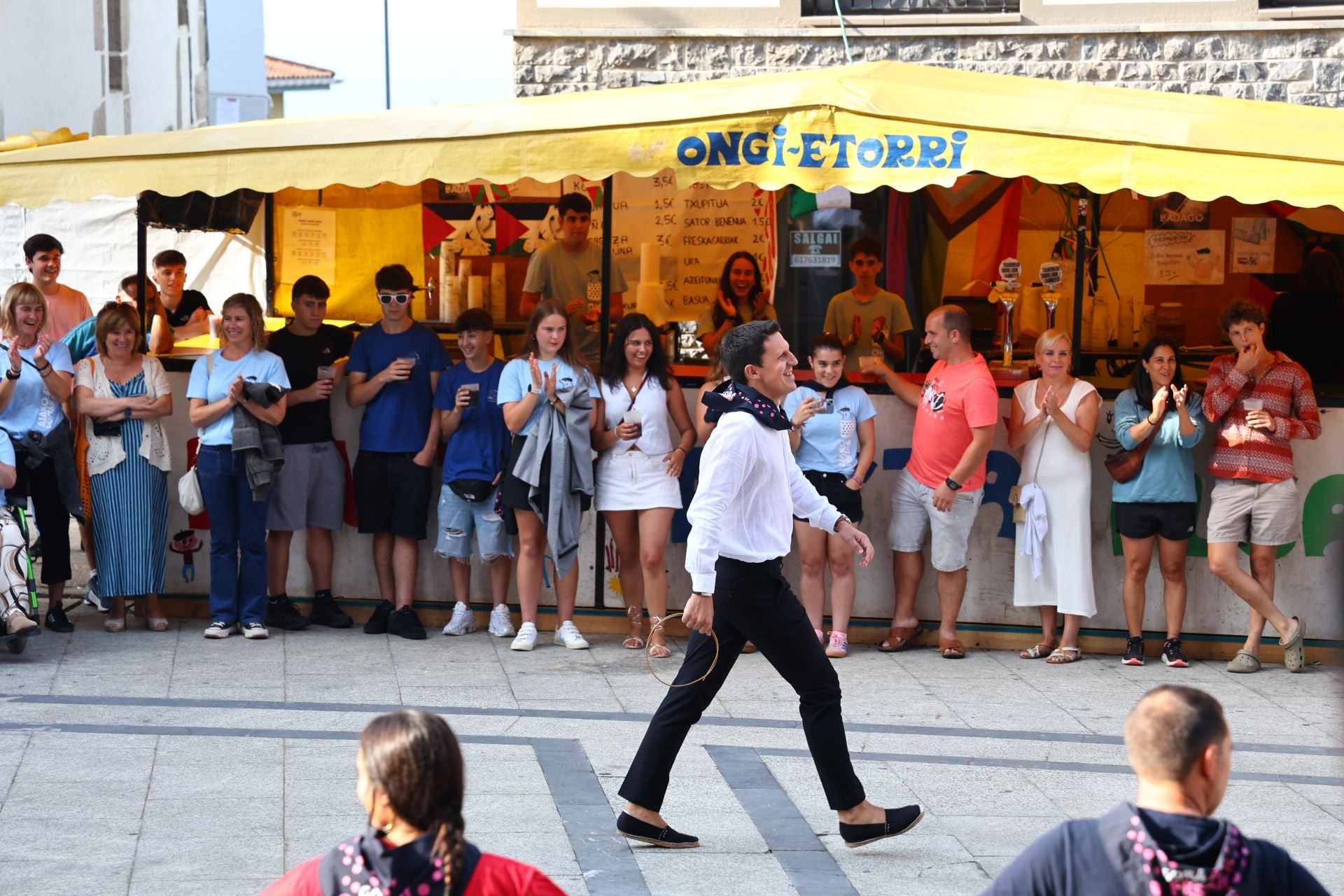 San Donato y San Lorenzo llegan a Aia