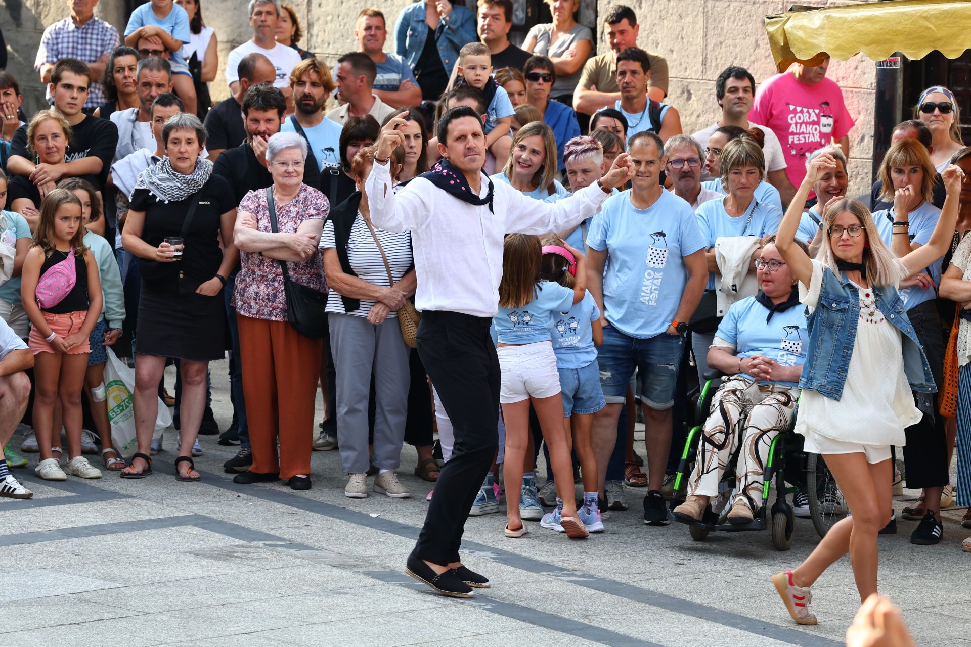 San Donato y San Lorenzo llegan a Aia