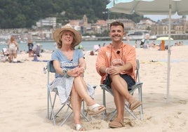 No te pierdas la entrevista completa de Iban García y su madre, Maite Azpiazu, desde la playa de La Concha.