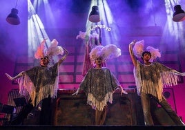 Crítica de 'El cabaret de los hombres perdidos': Un cabaret digno y oscuro
