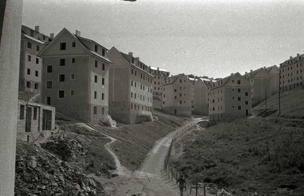 El barrio de Alaberga, cuando estaba en construcción en los años 50.