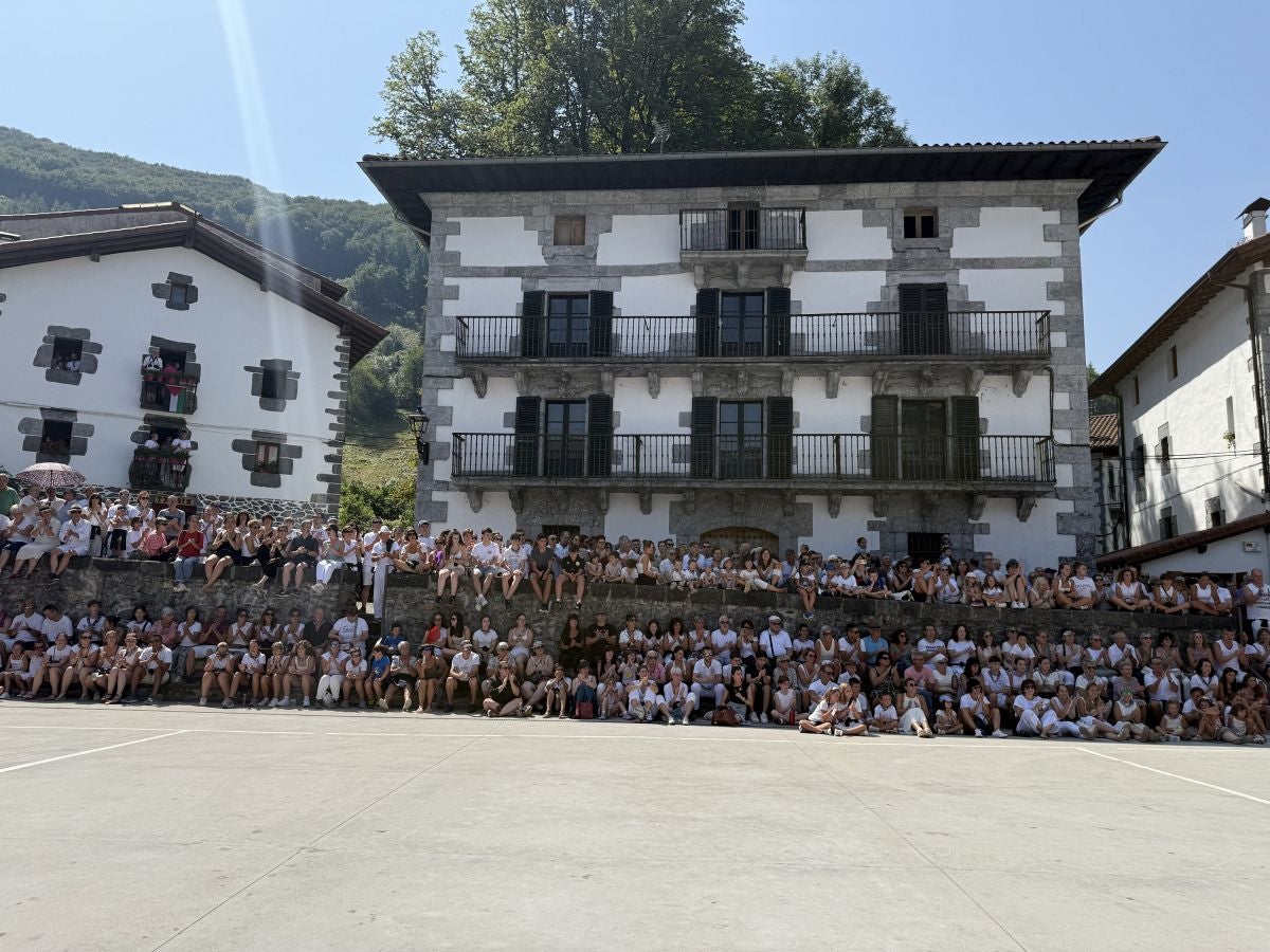 Ezpatadantza a 35 grados