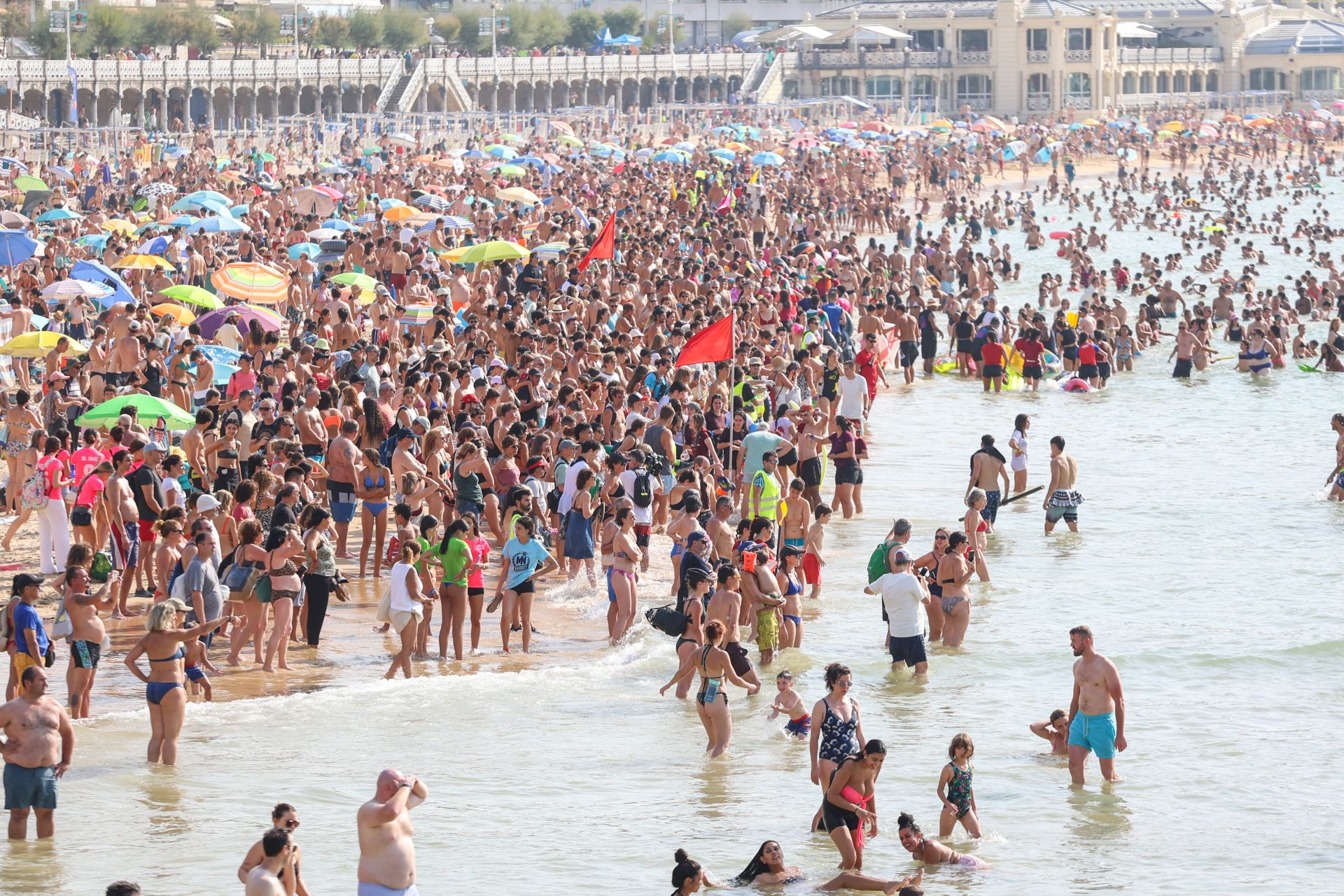 Multitudinario abordaje en San Sebastián