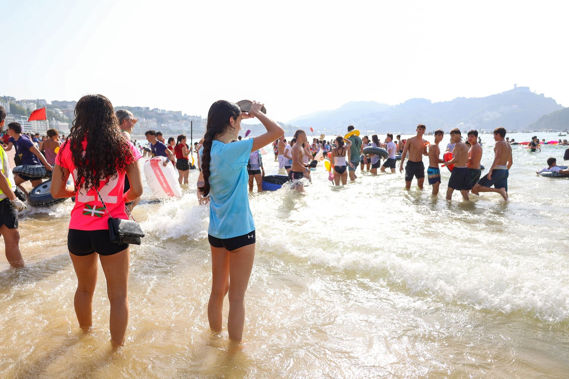 Multitudinario abordaje en San Sebastián