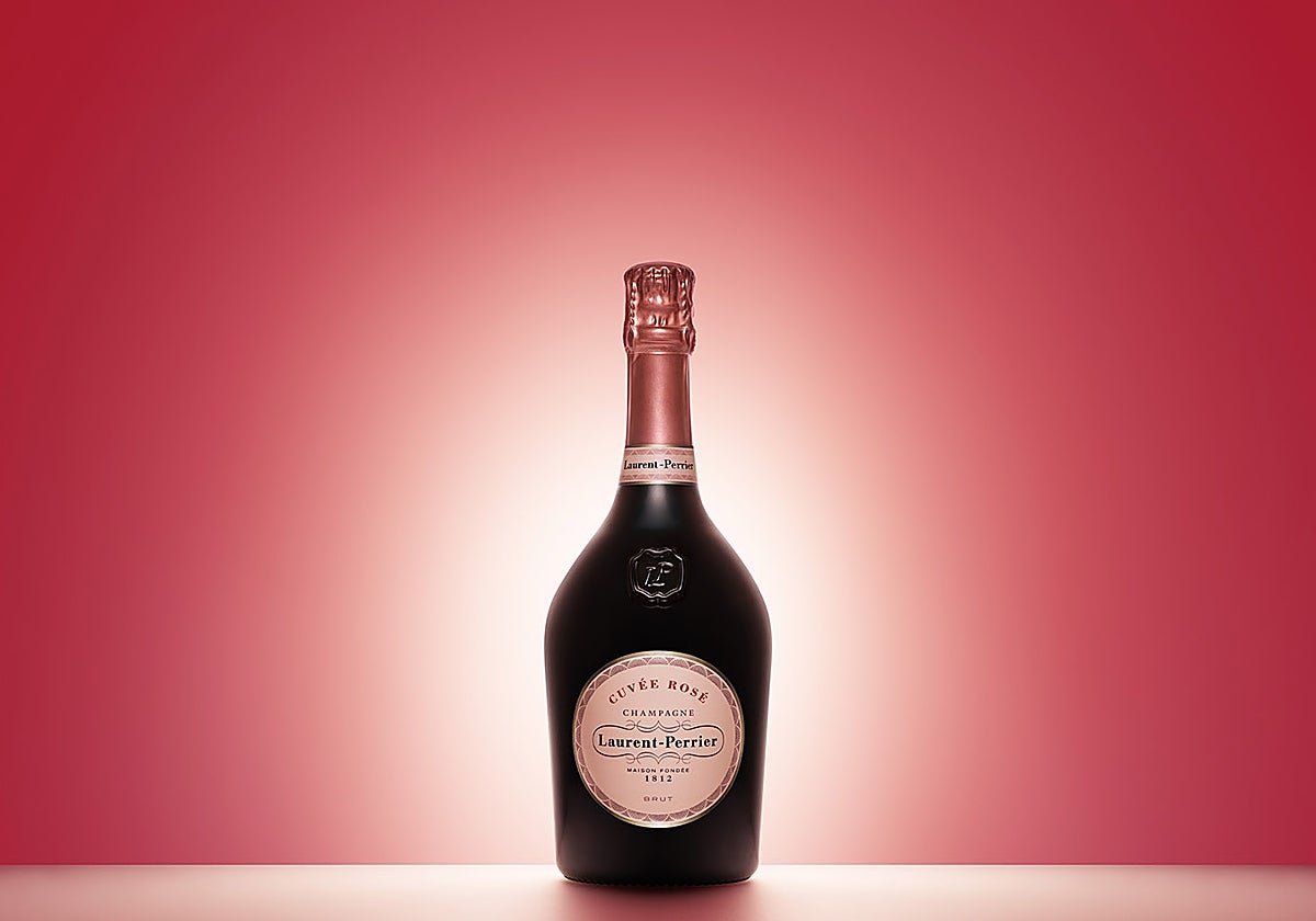 Fresco, intenso y con aroma a frutos rojos: así es el champán rosado más laureado