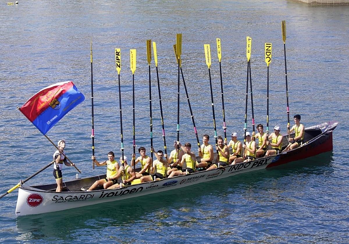 Erandion larunbatean irabazita, ARC2ko traineruak igoera lortu du.