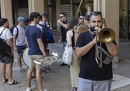 Eneko Gómez. Trombonista de Joselontxos Txaranga desde sus inicios