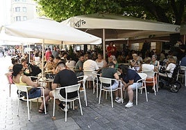 Vista de una de las terrazas del Boulevard donostiarra.