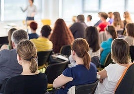 Entre las acciones subvencionables se incluyen cursos de formación profesional reglada y no reglada.