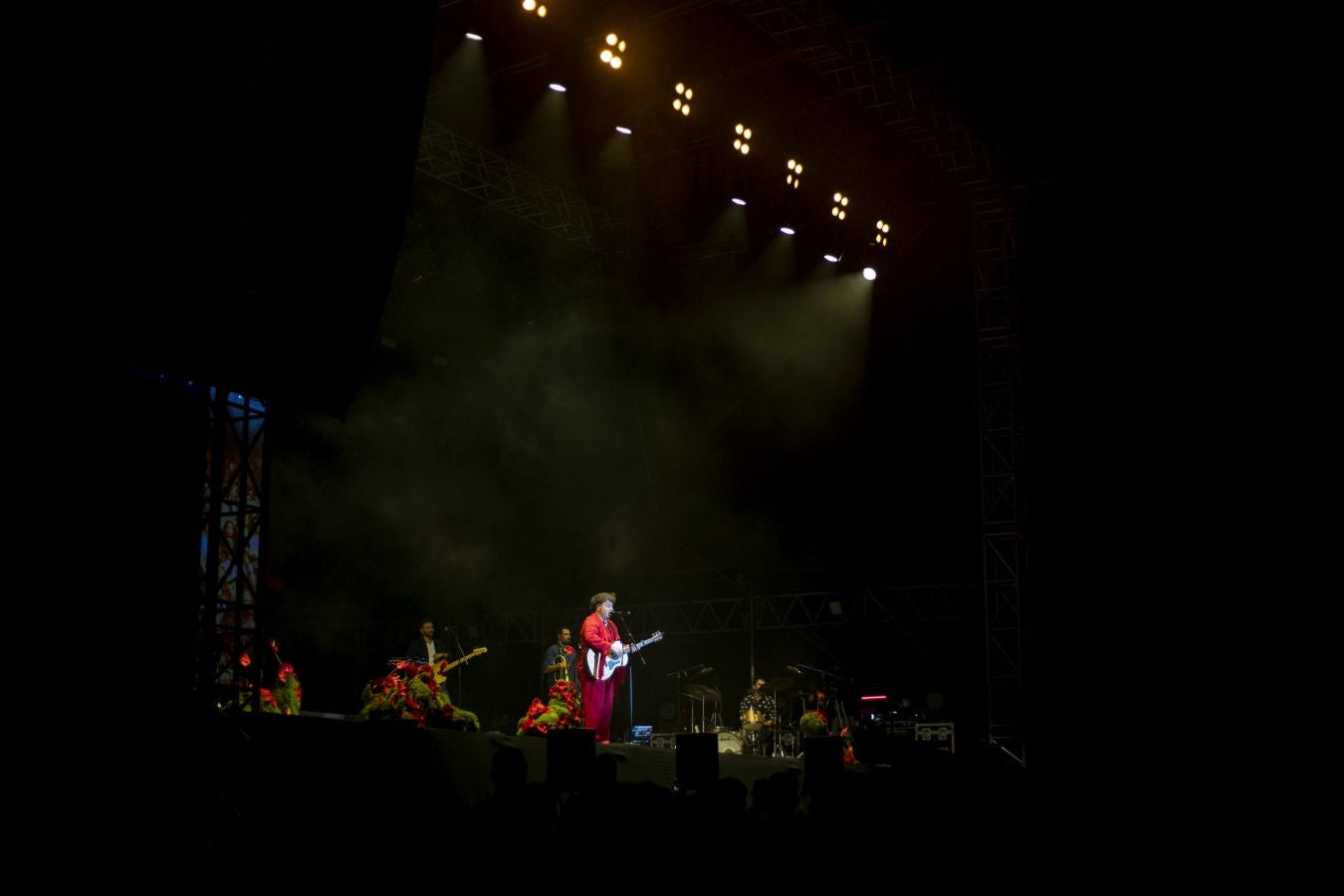 Intimidad y energía contagiosa con Janus Lester