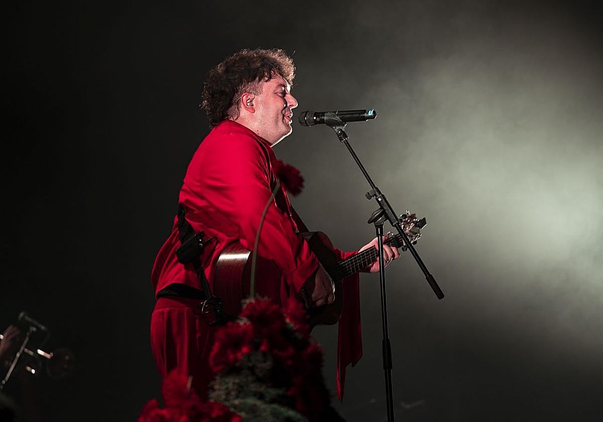 Intimidad y energía contagiosa con Janus Lester