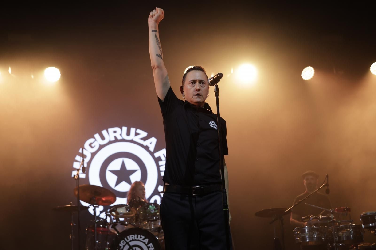 Fermin Muguruza entusiasma en Irun