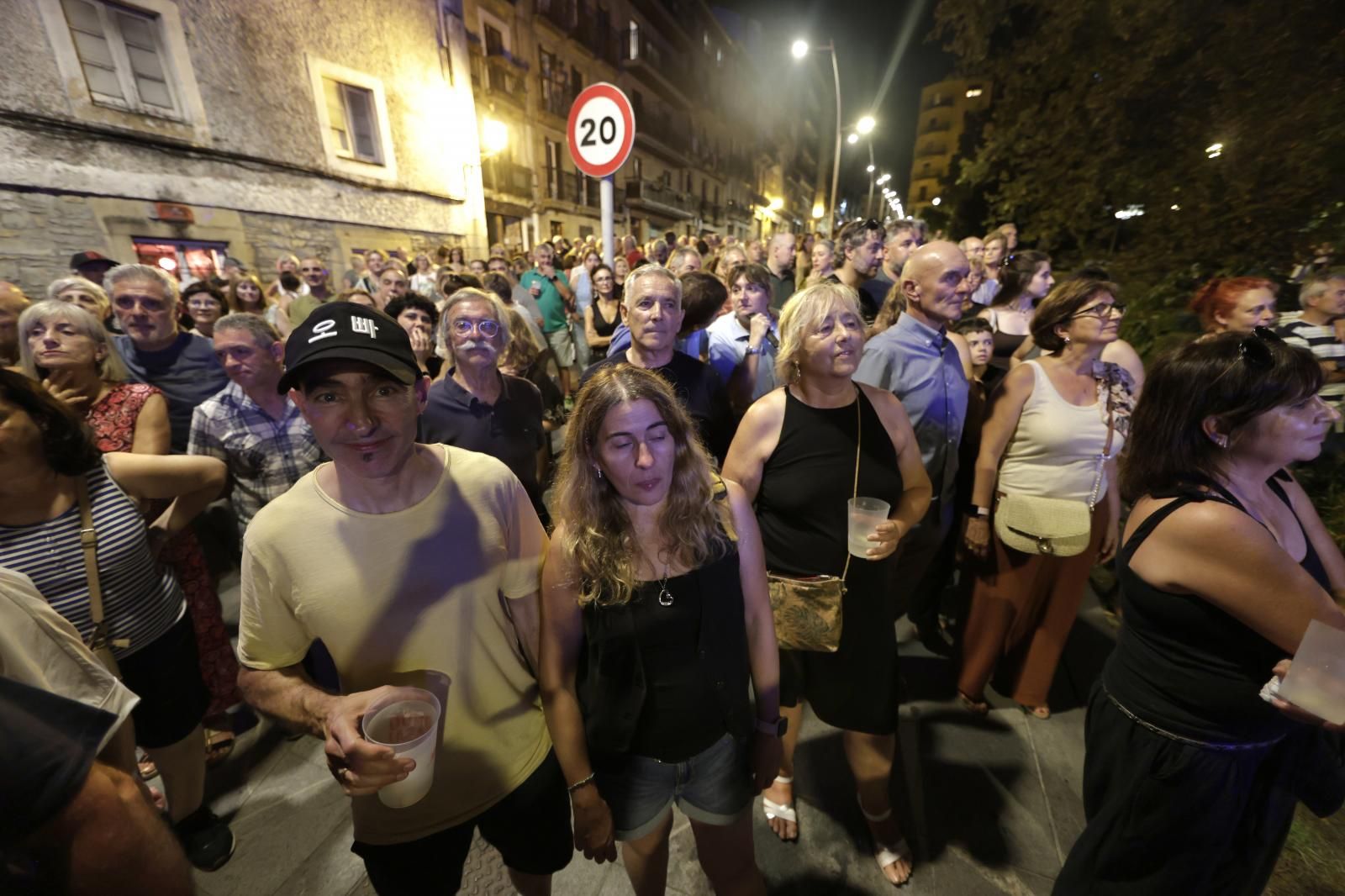 Fermin Muguruza entusiasma en Irun