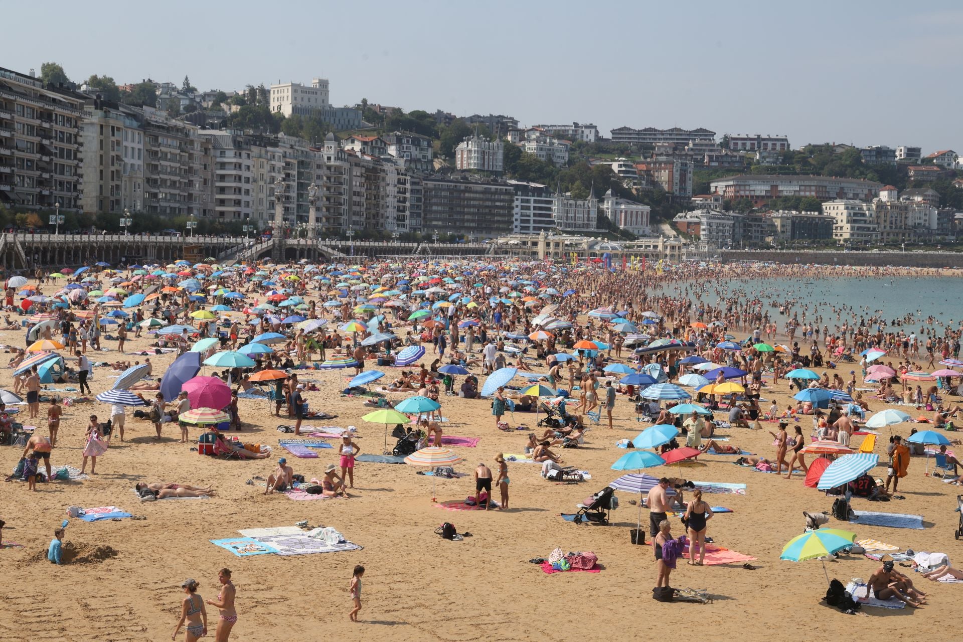 La ola de calor asfixia Donostia