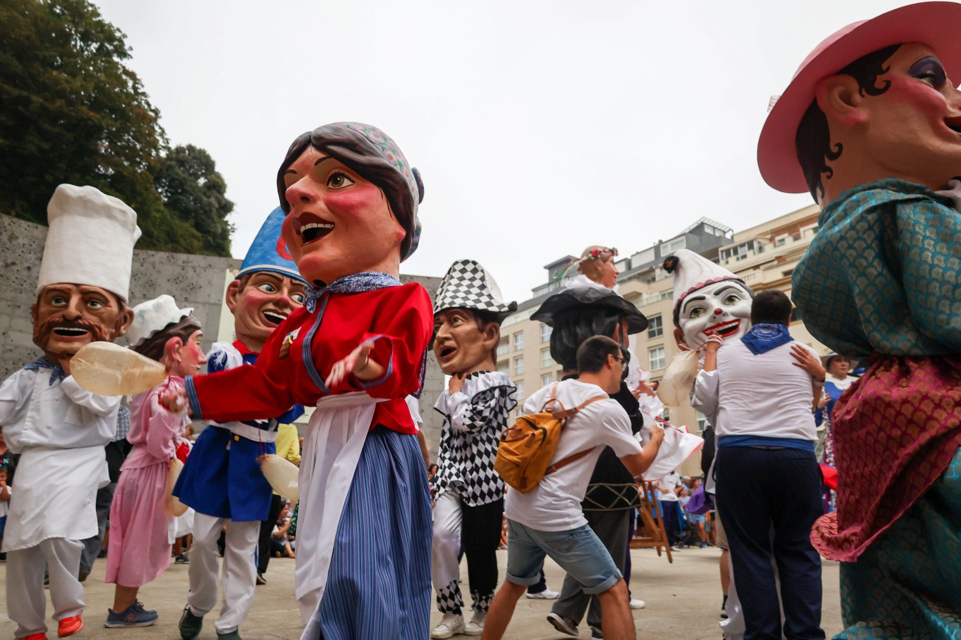 Despedidad de los gigantes y cabezudos de la Semana Grande